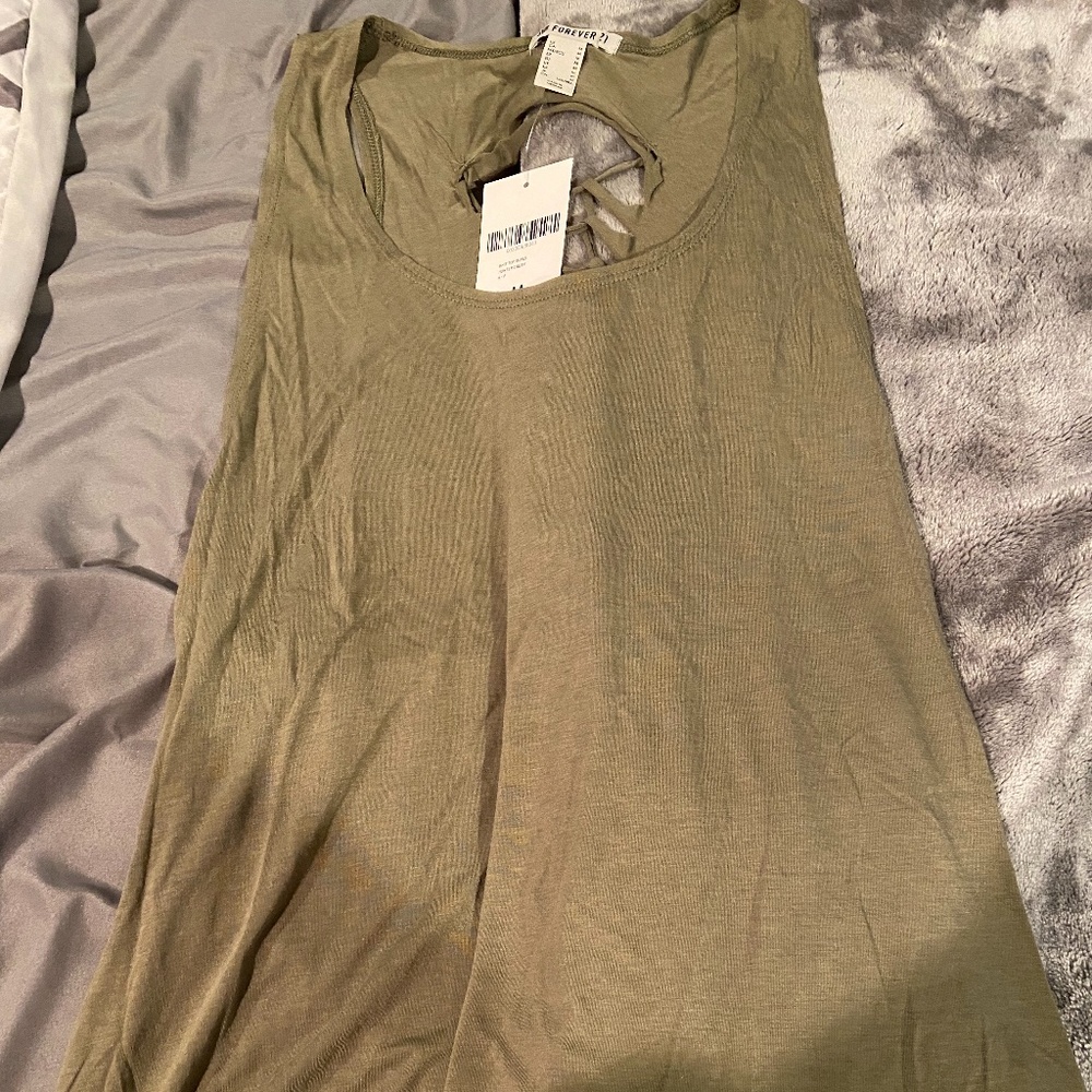 workout tank